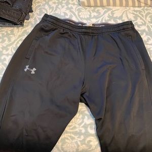 Under Armour Sweats size XL